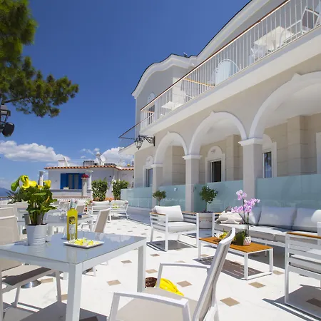 Nocleg ze śniadaniem Dream 4*