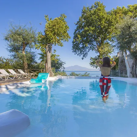 Oda ve Kahvaltı Dream Sorrento