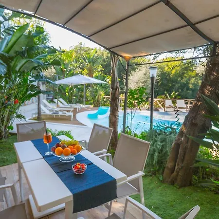 Bed & Breakfast Dream 2*